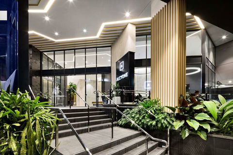Alcyone Hotel Residences - Tourism Caloundra 2