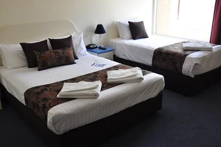 Ceduna Foreshore Hotel/Motel - Tourism Caloundra 2