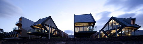 Mona Pavilions - Tourism Caloundra 1