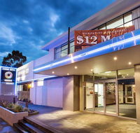 Nightcap at Carlyle Hotel - Tourism Caloundra
