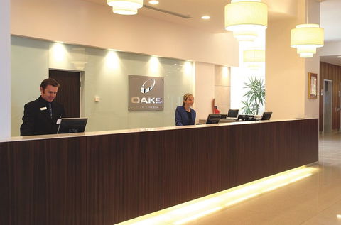 Oaks Pier Plaza - Tourism Caloundra 1