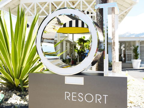 Oaks Resort Port Douglas - Tourism Caloundra 0