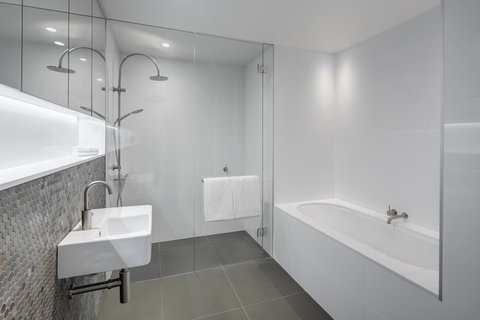 Vibe Hotel Canberra - Tourism Caloundra 32