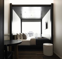 Little National Hotel - Tourism Caloundra