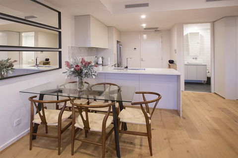 Greenwich Apartment - Tourism Caloundra 2