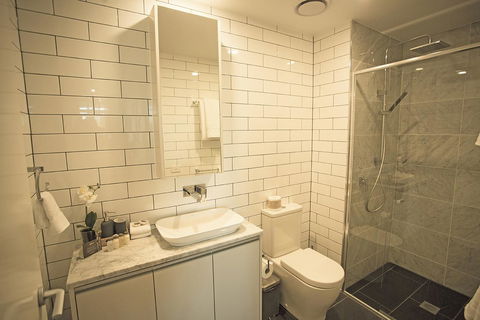 Greenwich Apartment - Tourism Caloundra 9