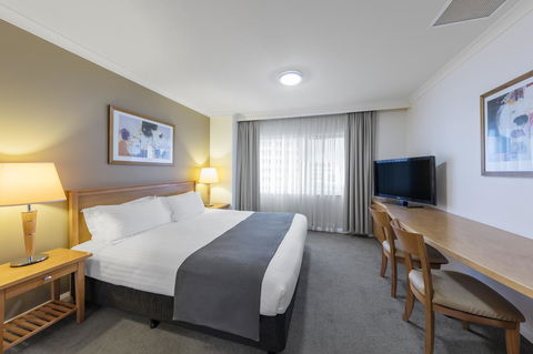 Nesuto Canberra - Tourism Caloundra 25