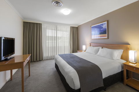 Nesuto Canberra - Tourism Caloundra 20