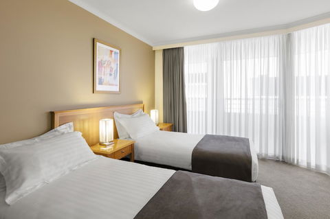 Nesuto Canberra - Tourism Caloundra 23