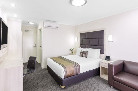 Garden City Hotel, Best Western Signature Collection - Tourism Caloundra 3