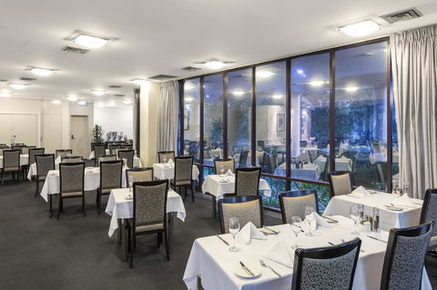 Garden City Hotel, Best Western Signature Collection - Tourism Caloundra 7