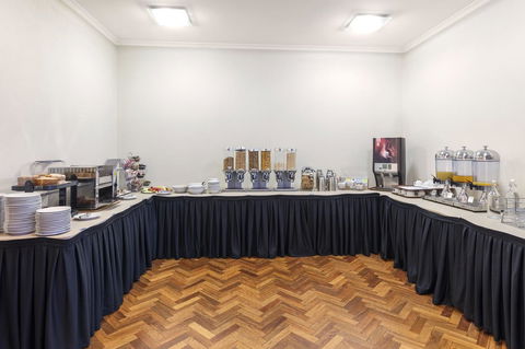 Garden City Hotel, Best Western Signature Collection - Tourism Caloundra 24