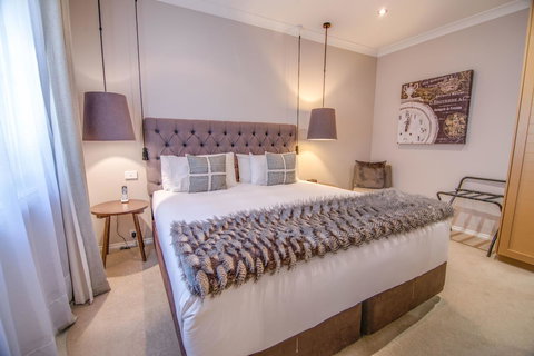 De Russie Boutique Hotel - Tourism Caloundra 16