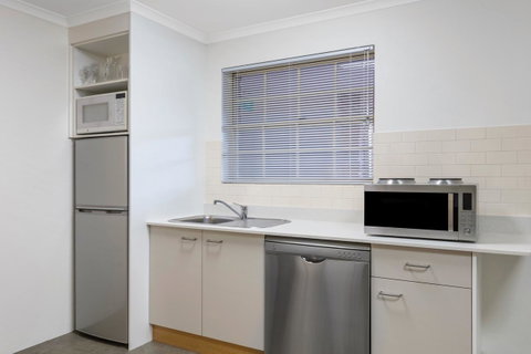 Adina Serviced Apartments Canberra Kingston - Tourism Caloundra 3