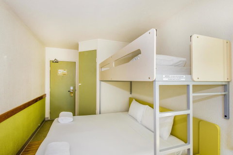 Ibis Budget Canberra - Tourism Caloundra 13