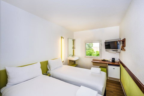 Ibis Budget Canberra - Tourism Caloundra 1