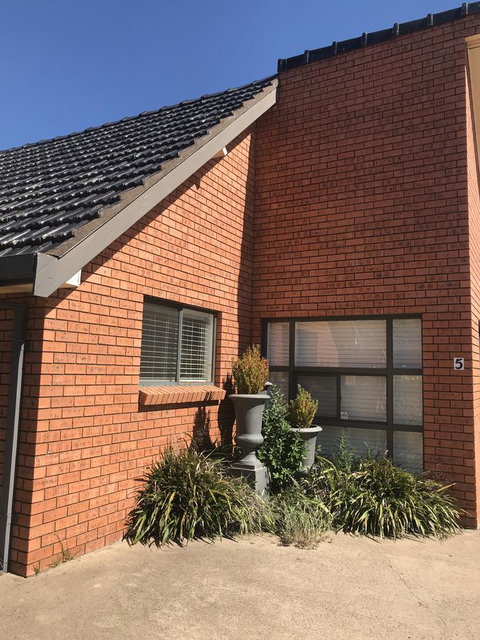 Central Tranquility Heart Of Orange - Tourism Caloundra 28