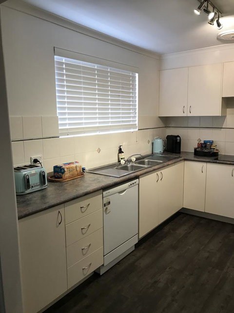 Central Tranquility Heart Of Orange - Tourism Caloundra 9