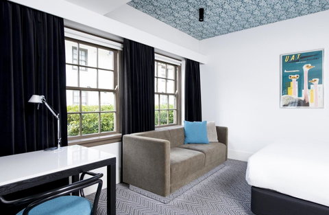 Peppers Gallery Hotel - Tourism Caloundra 24