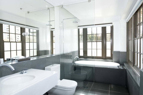 Peppers Gallery Hotel - Tourism Caloundra 17