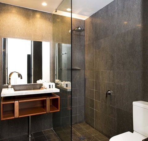 Peppers Gallery Hotel - Tourism Caloundra 18