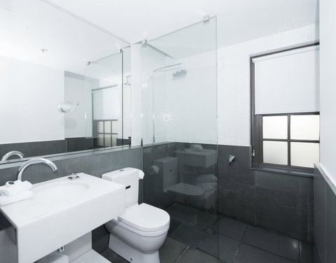 Peppers Gallery Hotel - Tourism Caloundra 22