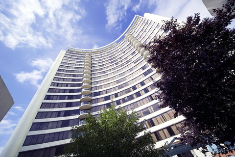 BreakFree Capital Tower Apartments - Tourism Caloundra 1