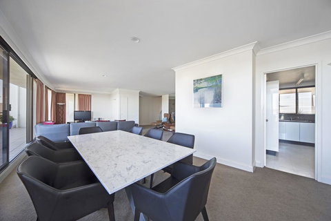 BreakFree Capital Tower Apartments - Tourism Caloundra 32