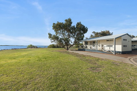 Port Broughton Tourist Park - Tourism Caloundra 32