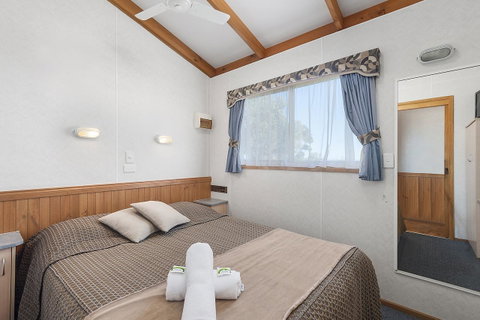 Port Broughton Tourist Park - Tourism Caloundra 21