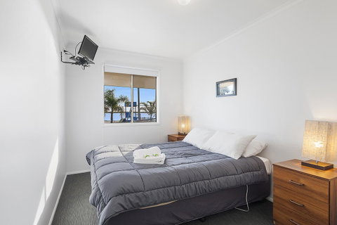 Port Broughton Tourist Park - Tourism Caloundra 42