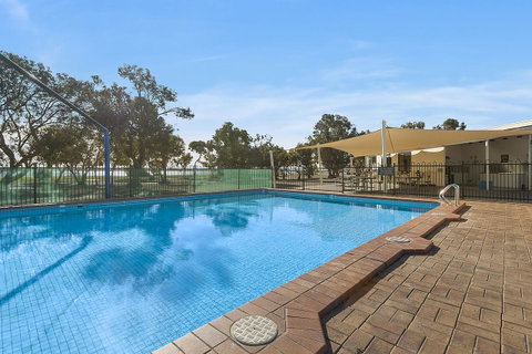 Port Broughton Tourist Park - Tourism Caloundra 2