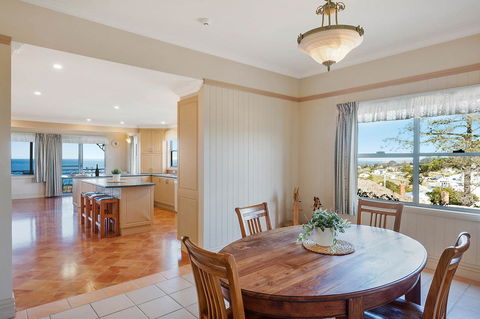 Heritage House Motel & Units - Tourism Caloundra 18