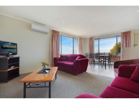 Heritage House Motel & Units - Tourism Caloundra 9