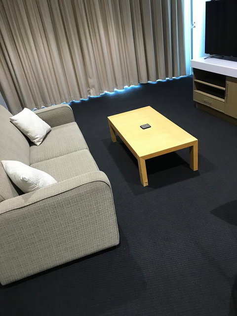 Wallaroo Marina Stayz - Tourism Caloundra 7