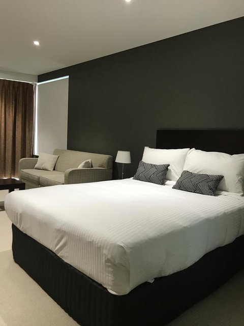 Wallaroo Marina Stayz - Tourism Caloundra 15