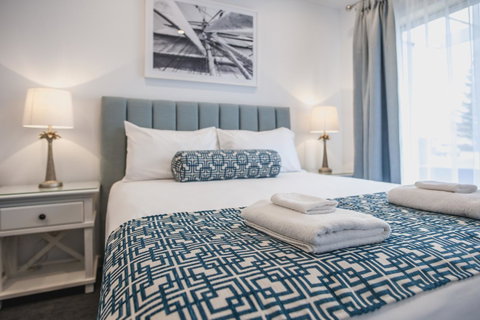 Marina Hotel - Tourism Caloundra 23