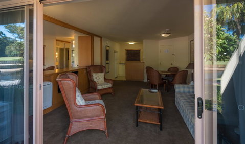 Pacific Bay Resort - Tourism Caloundra 33