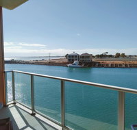 Wallaroo Marina Executive Apartments - Tourism Caloundra