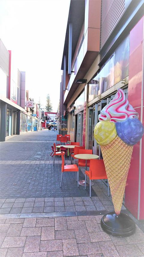Hi 5 Glenelg Studio Apartment - Tourism Caloundra 28