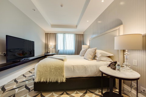 Mayfair Hotel - Tourism Caloundra 6