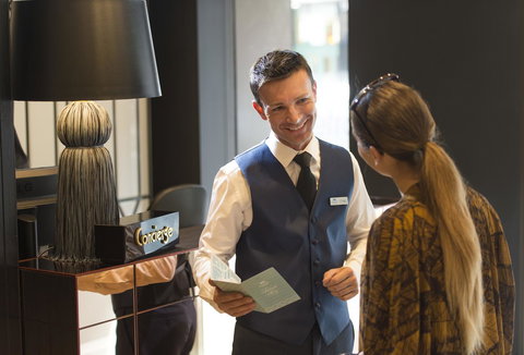 Mayfair Hotel - Tourism Caloundra 28