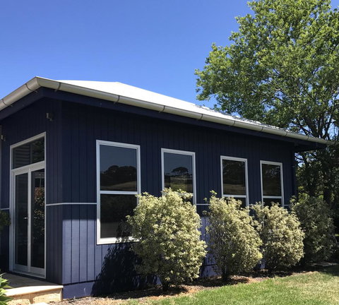 S T U D I O 22 Peaceful Retreat With Garden Views - Tourism Caloundra 15