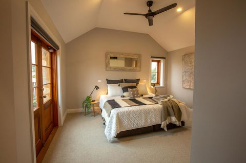 Lucy's Cottage - Tourism Caloundra 2