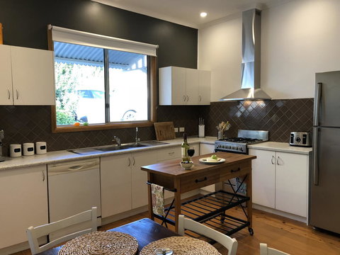 Jack\'s House 2 B&B In Mill Street - Tourism Caloundra 16