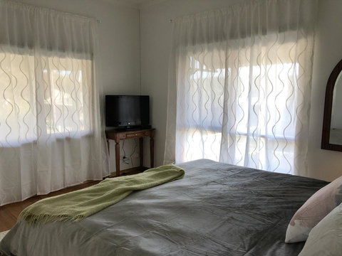 Jack\'s House 2 B&B In Mill Street - Tourism Caloundra 4