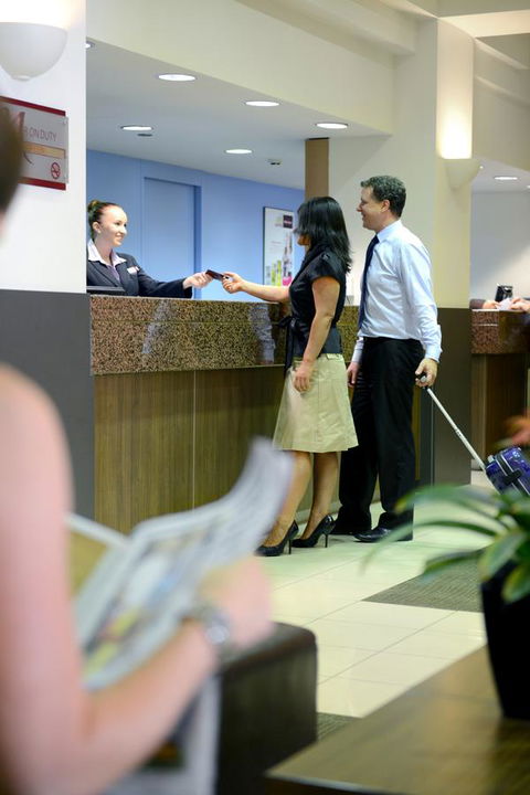 Grosvenor Hotel Adelaide - Tourism Caloundra 1