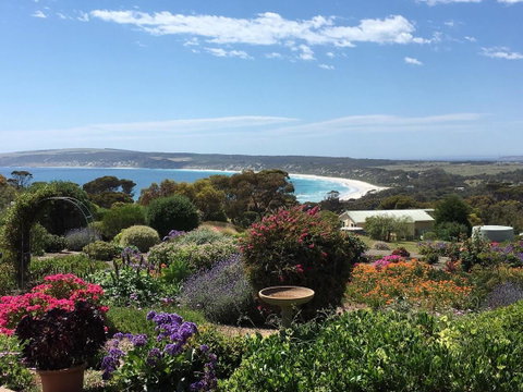 Emu Bay Holiday Homes - Tourism Caloundra 19