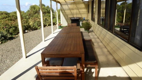 Emu Bay Holiday Homes - Tourism Caloundra 13