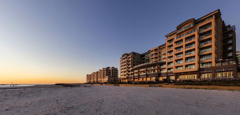 Glenelg Beach Studio - Tourism Caloundra 7